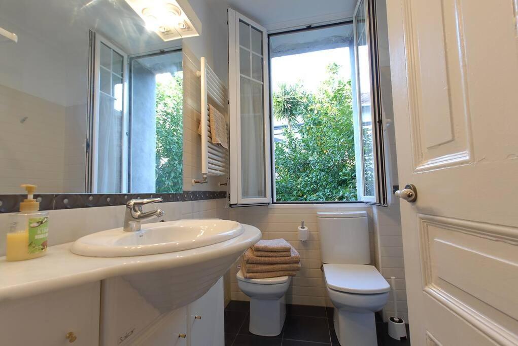 Apartamento En Casa Con Jardin + Garaje. E-Bi-201 Apartment Bilbao Luaran gambar